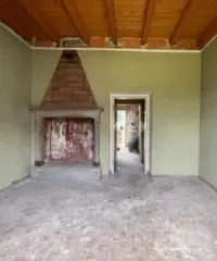 3 LOCALI A CONCESIO 3 LOCALI A CONCESIO