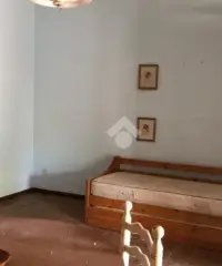 PORZIONE DI TRIFAMILIARE A CASTEL VOLTURNO PORZIONE DI TRIFAMILIARE A CASTEL VOLTURNO