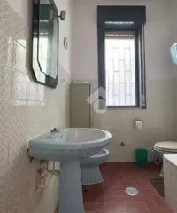 CASA INDIPENDENTE A CASTEL VOLTURNO CASA INDIPENDENTE A CASTEL VOLTURNO