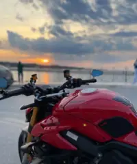 Ducati Streetfighter V4 - 2023 Ducati Streetfighter V4 - 2023