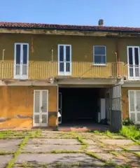 NOVARA 18 KM:SOLUZIONE INDIPENDENTE SU DUE LATI CO NOVARA 18 KM:SOLUZIONE INDIPENDENTE SU DUE LATI CO