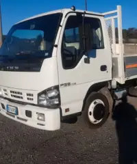 Isuzu 35 q cassone fisso aperto