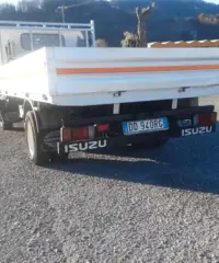 Isuzu 35 q cassone fisso aperto