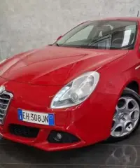 Alfa Romeo Giulietta 1.4 t. m.air Distinctive 170c Alfa Romeo Giulietta 1.4 t. m.air Distinctive 170c