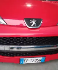 Peugeot 107 1.0 68CV 5p. Peugeot 107 1.0 68CV 5p.