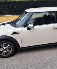 Mini One 1.6 neopatentati Mini One 1.6 neopatentati