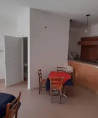 Negozio a Montescudo-Monte Colombo, 4 locali Negozio a Montescudo-Monte Colombo, 4 locali