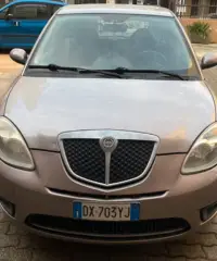Lancia Y Ypsilon Ecochic 1.4 GPL Lancia Y Ypsilon Ecochic 1.4 GPL