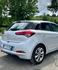 Hyundai i20 1.2 84 CV 5 porte Econext Comfort Hyundai i20 1.2 84 CV 5 porte Econext Comfort