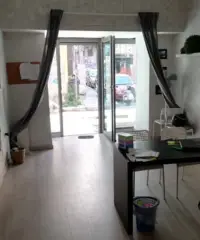 Negozio porta san Gennaro Negozio porta san Gennaro