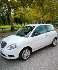 Lancia Ypsilon 1.2 69 CV Diva Solo 60000 KM Lancia Ypsilon 1.2 69 CV Diva Solo 60000 KM