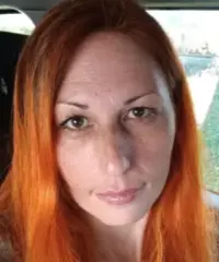 Sono una donna cerca dell'amore della mia vita Sono una donna cerca dell'amore della mia vita