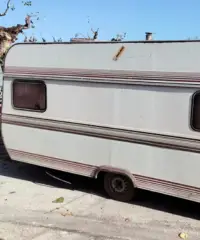 Roulotte caravan hobby. Tra-tta-bile Roulotte caravan hobby. Tra-tta-bile