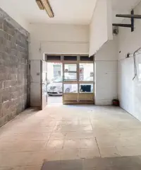 Locale commerciale in Via Tempio Locale commerciale in Via Tempio