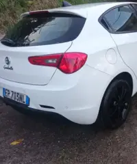 Alfa romeo Giulietta 1.6jtdm105cv2012 Alfa romeo Giulietta 1.6jtdm105cv2012