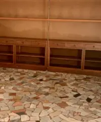 PICCOLO LOCALE COMMERCIALE IN CENTRO AL PAESE