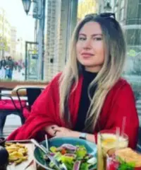 Alla ricerca di un incontro sincero e senza filtri Alla ricerca di un incontro sincero e senza filtri