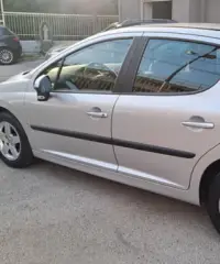 Peugeot 207 1.4 88CV 5p. XS GPL Peugeot 207 1.4 88CV 5p. XS GPL