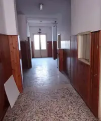 PALAZZETTO TERRA-CIELO CON SCOPERTO DI PROPRIETA' PALAZZETTO TERRA-CIELO CON SCOPERTO DI PROPRIETA'