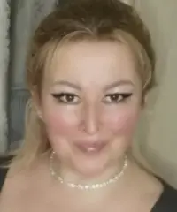 Cerco un cuore sincero per un amore eterno Cerco un cuore sincero per un amore eterno