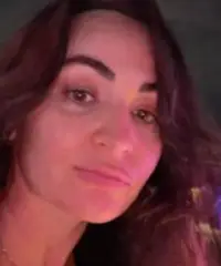 Sono una donna cerca dell'amore della mia vita Sono una donna cerca dell'amore della mia vita