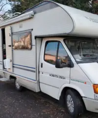 Camper mansardato Mobilvetta Skipper Camper mansardato Mobilvetta Skipper