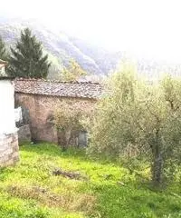 Rustico a Lucca 150mq