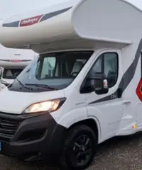 Challenger C 256 Truma Diesel 7 letto 7 Viaggio Challenger C 256 Truma Diesel 7 letto 7 Viaggio