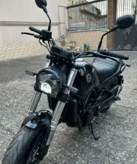 Benelli Leoncino 500 stradale con antifurto Benelli Leoncino 500 stradale con antifurto