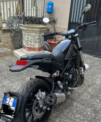 Benelli Leoncino 500 stradale con antifurto Benelli Leoncino 500 stradale con antifurto