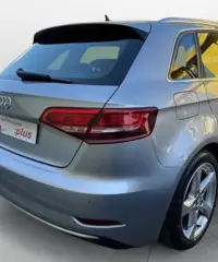 Audi A3 III 2016 SPB Sportback 35 1.5 tfsi Sp... Audi A3 III 2016 SPB Sportback 35 1.5 tfsi Sp...