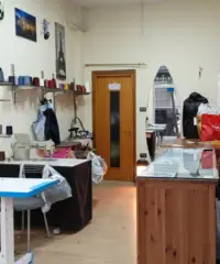 Casoria locale comm.le ideale uso investimento Casoria locale comm.le ideale uso investimento