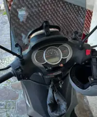 Piaggio Beverly 350 - 2020 Piaggio Beverly 350 - 2020