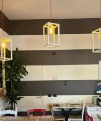 Pizzeria con piccola cucina