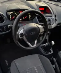 Ford Fiesta POCHI KM