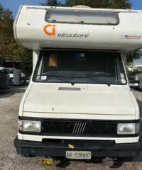 CAMPER MANSARDATO ANNO 1991 CAMPER MANSARDATO ANNO 1991
