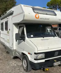 CAMPER MANSARDATO ANNO 1991 CAMPER MANSARDATO ANNO 1991