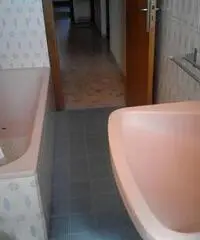 Affittasi posto letto in appartamento Affittasi posto letto in appartamento