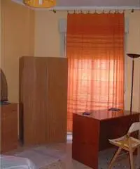 Affittasi posti letto/singole Affittasi posti letto/singole