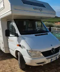 Mercedes elnagh Mercedes elnagh