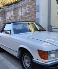 Mercedes 350 SL - VALUTO SCAMBI -manuale -italiana Mercedes 350 SL - VALUTO SCAMBI -manuale -italiana
