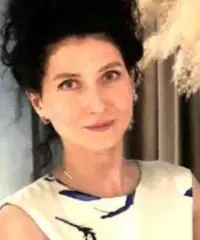 Un brindisi a nuovi inizi, insieme Un brindisi a nuovi inizi, insieme