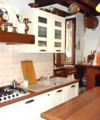 Rustico a Camaiore 186mq centro storico