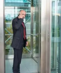 Options for Sturdy Platform Lifts for Safe Vertical Access