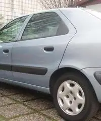 Vendo Citroen Xsara berlina 5p 1400cc benzina cat. anno 2000 Vendo Citroen Xsara berlina 5p 1400cc benzina cat. anno 2000