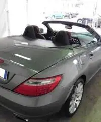 MERCEDES SLK 200 (CGI) SPORT - Napoli MERCEDES SLK 200 (CGI) SPORT - Napoli