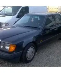 Mercedes classe E 200 1988 - Lombardia