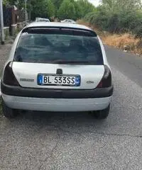Renault Clio 1.2 - Roma Renault Clio 1.2 - Roma