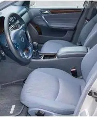 MERCEDES C220 CDI Elegance S.W. -telefono vivavoce NOKIA - Catania