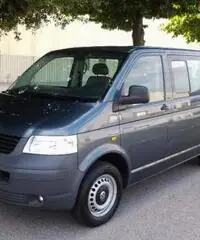 VOLKSWAGEN T5 TRANSPORTER 1.9 TDI 9 POSTI - Veneto